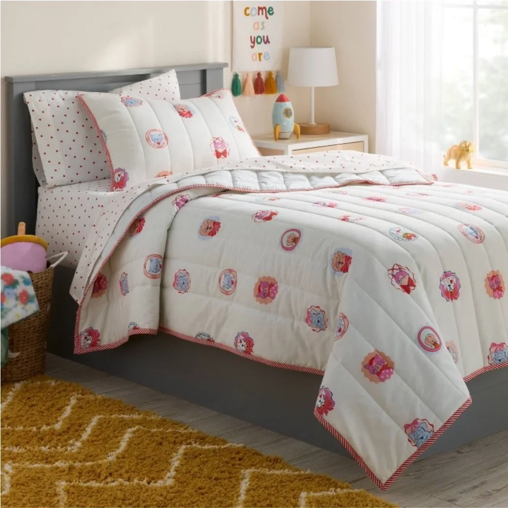 PILLOWFORT NWT patisserie pet Shoppe Kids' Quilt Set -full/queen